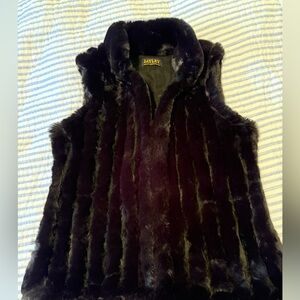 Jayley Faux Fur Vest - Black